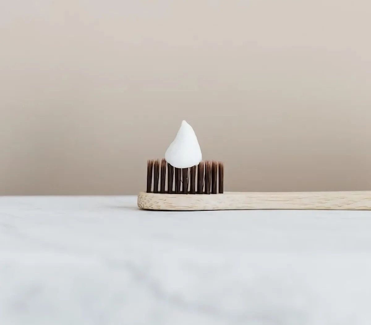 dental brush, βουρτσα για βουτσισμα δοντιων